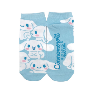 ADULT SOCKS VARIOUS POSES CN